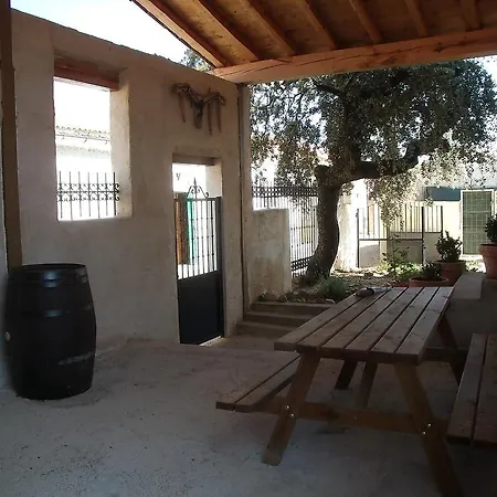 컨트리하우스 La Casa Del Cartero Pablo Saldana de Ayllon