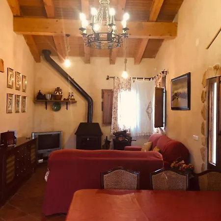 La Casa Del Cartero Pablo * Saldana de Ayllon