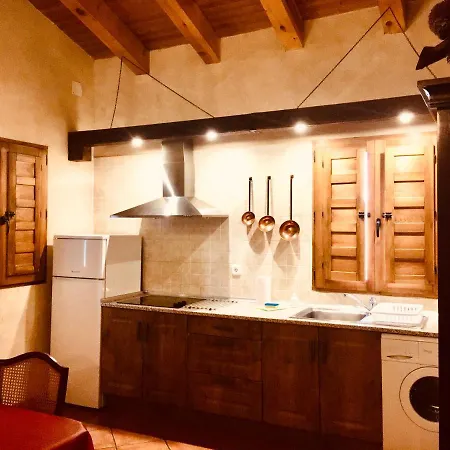 La Casa Del Cartero Pablo * Saldaña de Ayllón