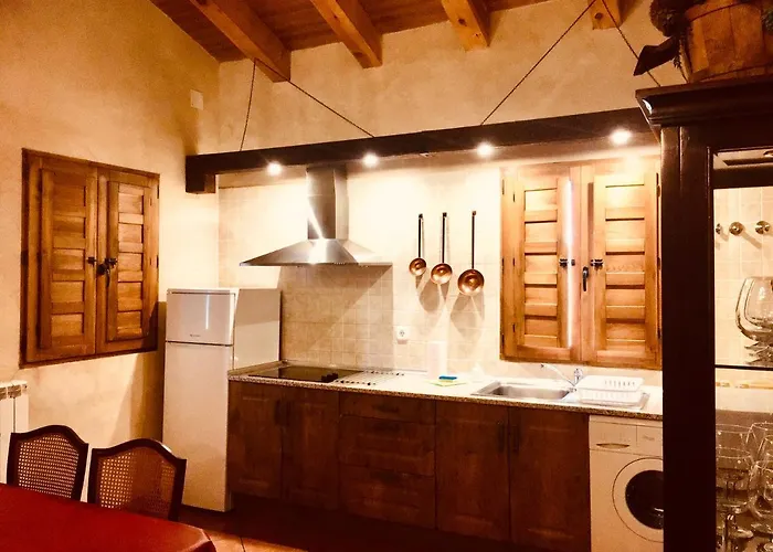 La Casa Del Cartero Pablo * Saldana de Ayllon