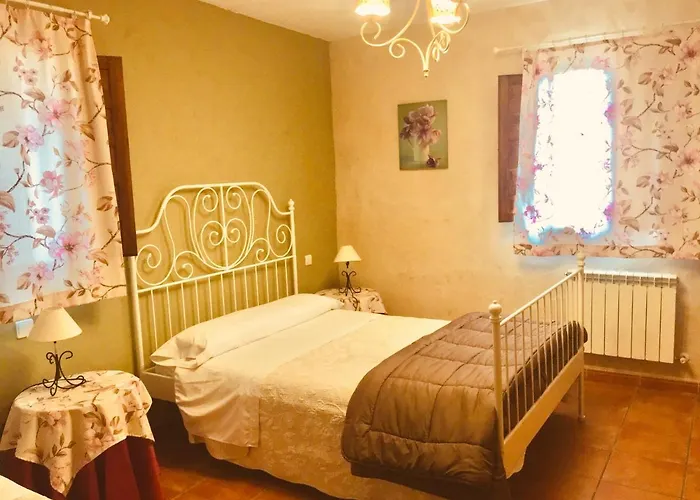 La Casa Del Cartero Pablo * Saldana de Ayllon